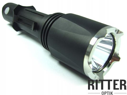 LED Taschenlampe RC25S mit 700 LUMEN CREE XM-U2